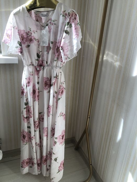 Женские платья, размер S