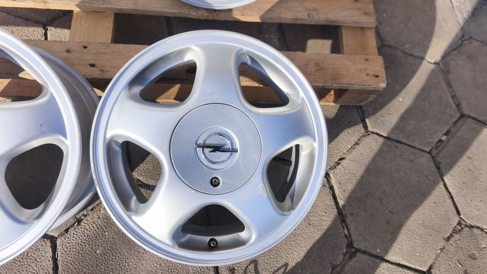 4х100 15 цола Opel