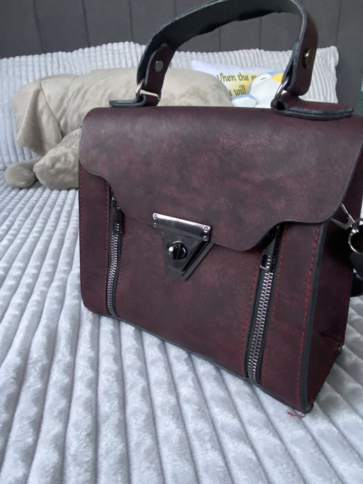 Чанти през рамо