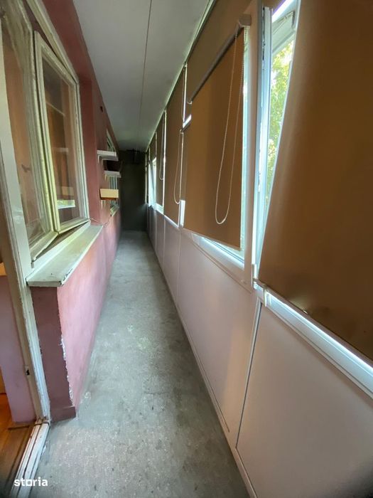2 decomandate ETAJUL 2, cu centrala, balcon mare, izolat, Miron Costin