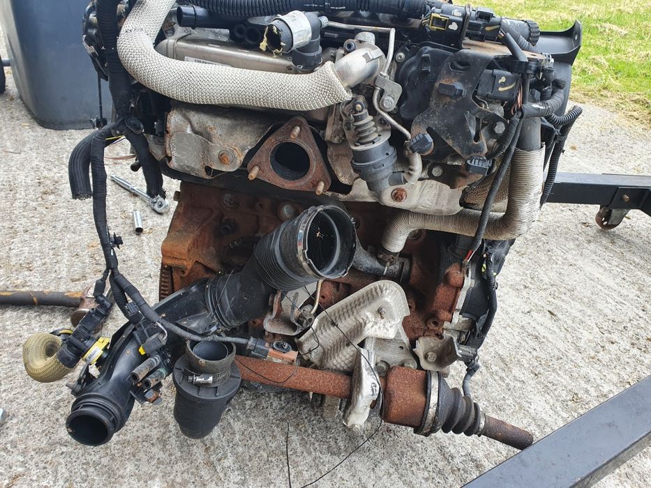 двигател 2.2хди hdi 204к.с. пежо 508 Ситроен ц5 peugeot 508 citroen c5