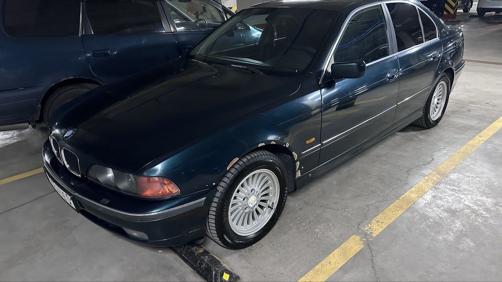 Продам BMW 5 e39
