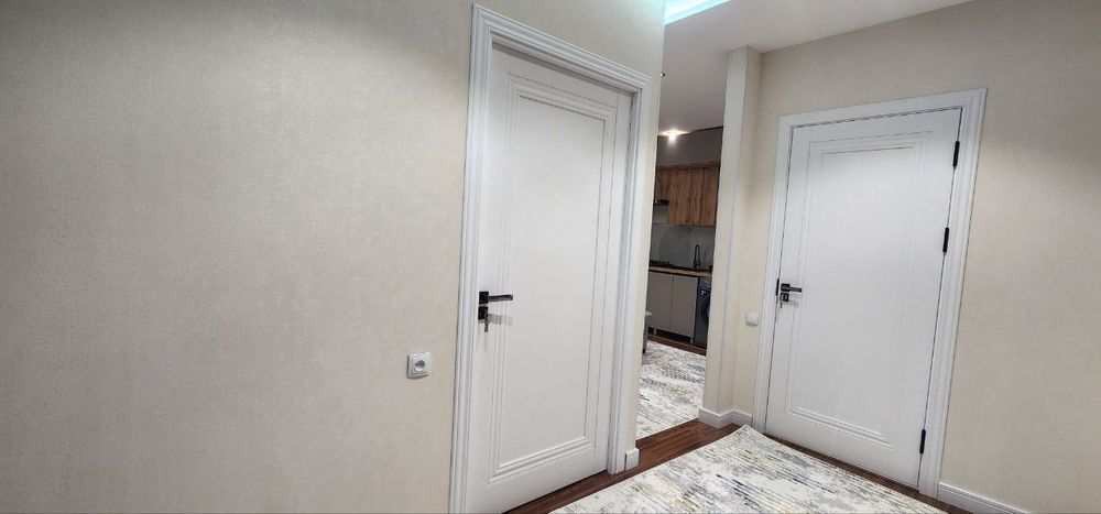 Метро Юнусобод 11кв 1*2комнатная с ремонтим все ест