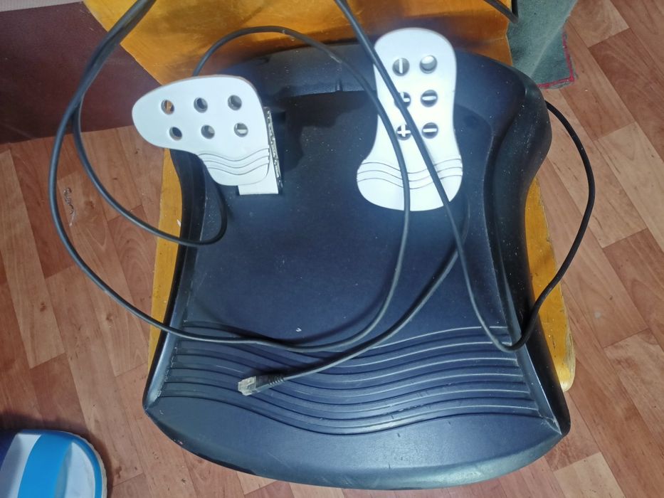 Игровой руль новый