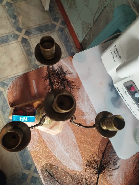 Продам подсвечник.