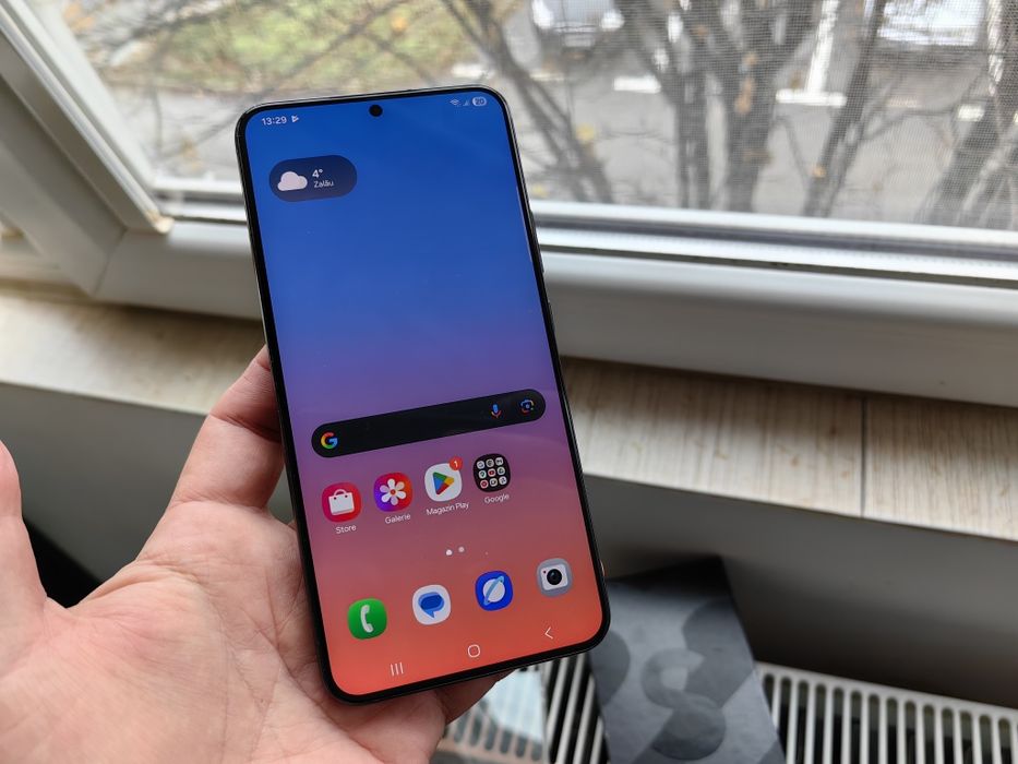 Samsung Galaxy S22+ Plus 5G * Android 16 * accept schimburi