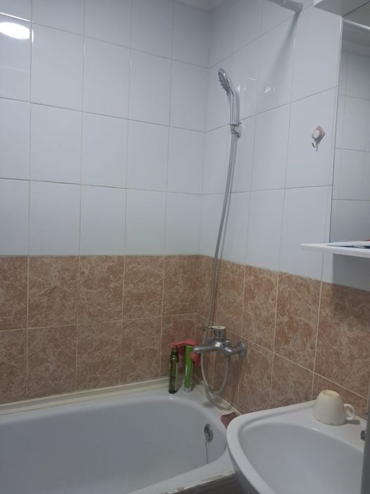 Продается 1 ком кв Валиханова 160