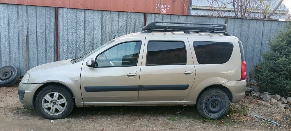 Lada Largus 7 мест