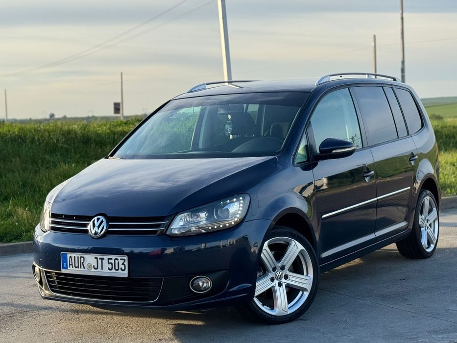 Volkswagen Touran/2.0 TDI/2011 luna a3a/DSG(Cutie automata)Euro 5/Navi/Led/7650€