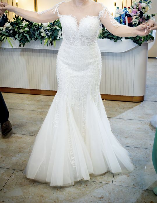 Rochie de mireasa model sirena