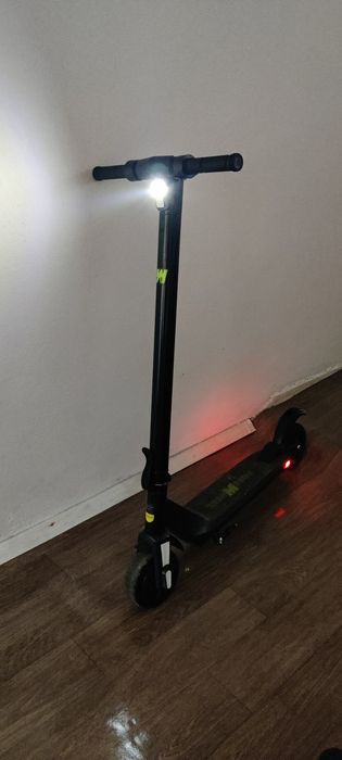 3 trotinete electrice