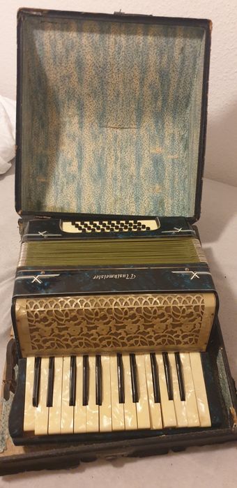 Acordeon vechi german Musikmeister