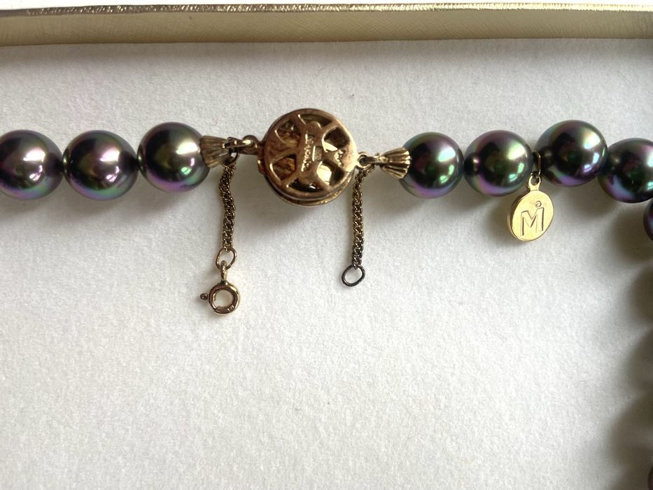 Coiier de perle original designer Majorica Pearls