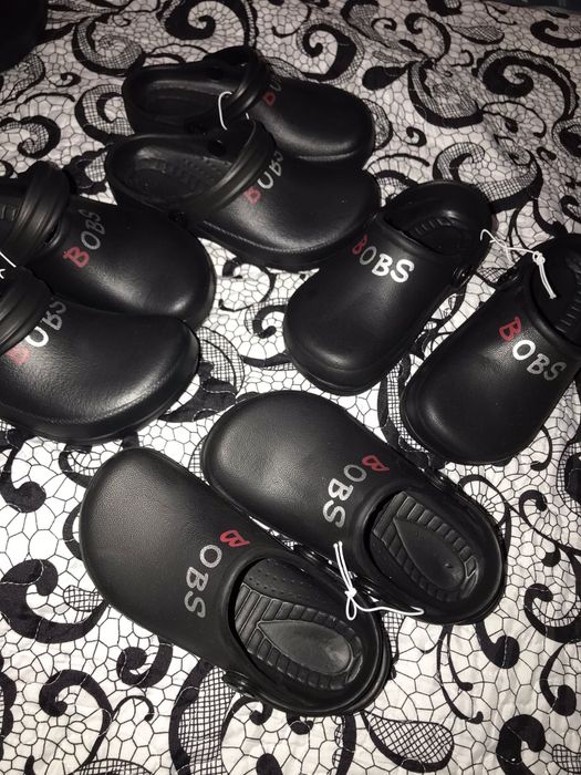 slapi copiii diferite marimi