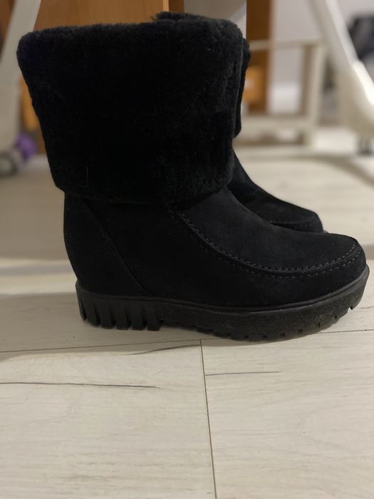 Продам зимние сапоги