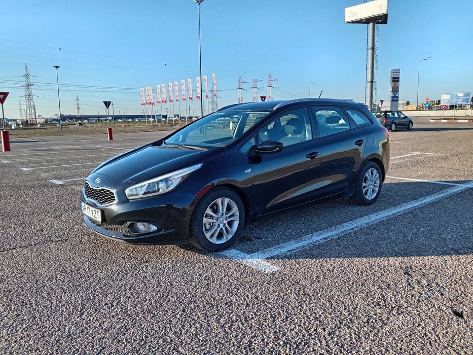 Vând KIA Ceed 1.4 disel,manuala 90 CP