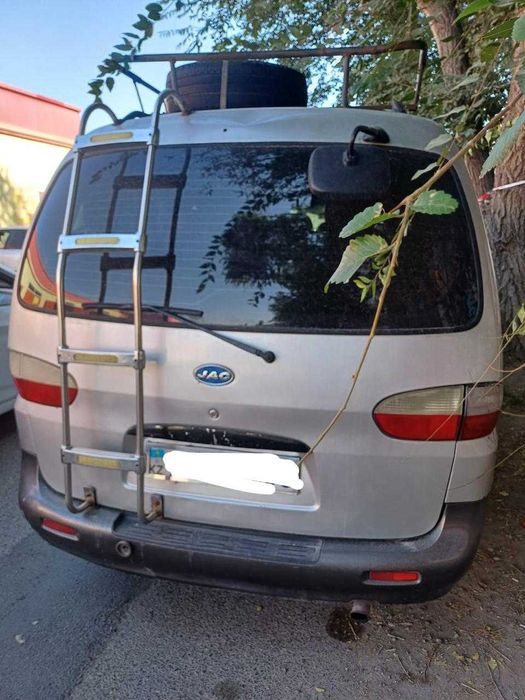 Продается машина Hyundai Starex