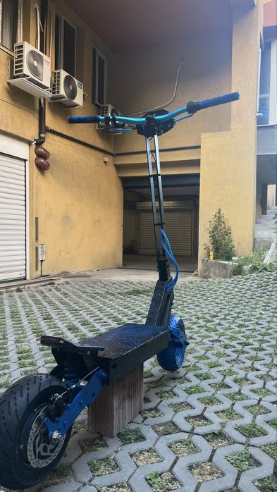 Продавам kukirin G4 на части