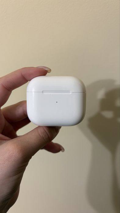 AirPods (3rd generation)