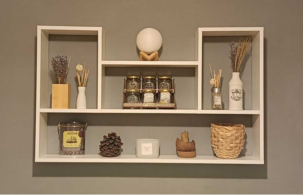 Полка настенная для книг лдсп