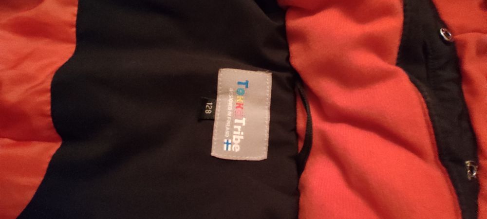 Куртка теплая на мальчика