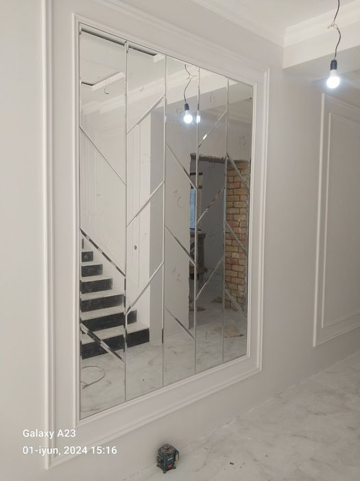 Dush kabina rombik oynalar perilla eshik rollarga oyna