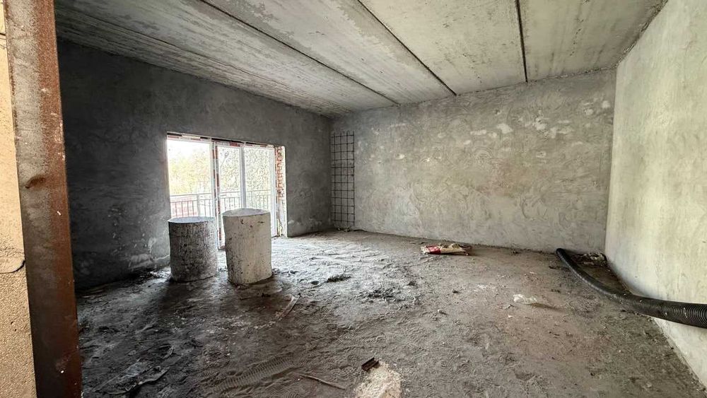 Маталка Uz-Salaman 8-қаватда 1 хонали квартира сотилади. ID: 1895