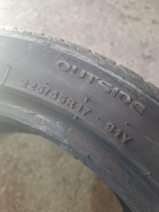 2 Летни гуми Runway 225/45/17 ДОТ22 6мм