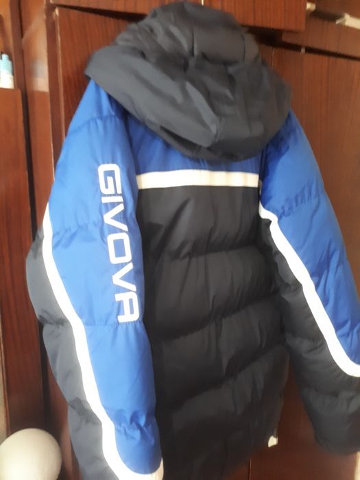 Мъжко зимно яке GIVOVA