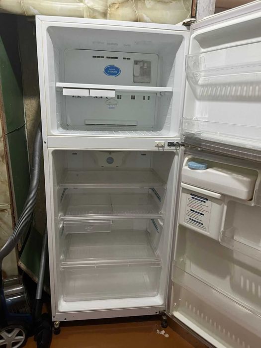 Холодильник Daewoo