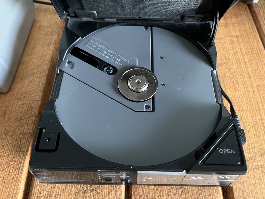 Sony D-50 Дискман / 84-та