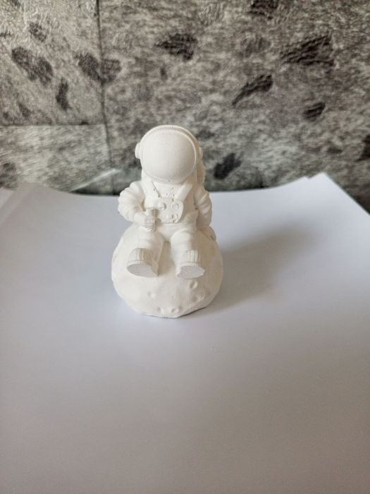 Разукрашки-гипсовые объёмные.