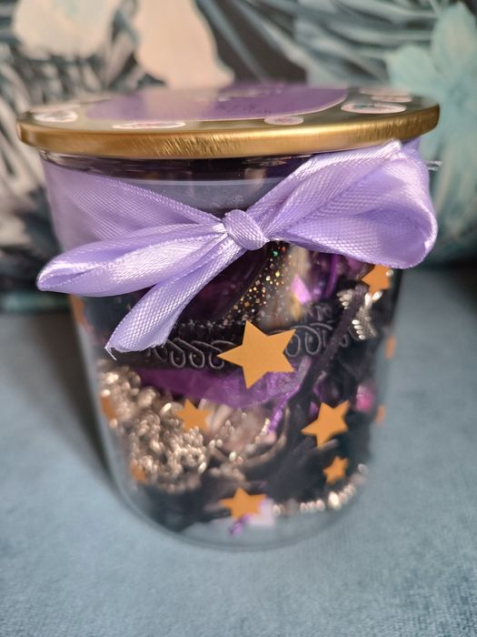 Мистериозни буркани с бижута