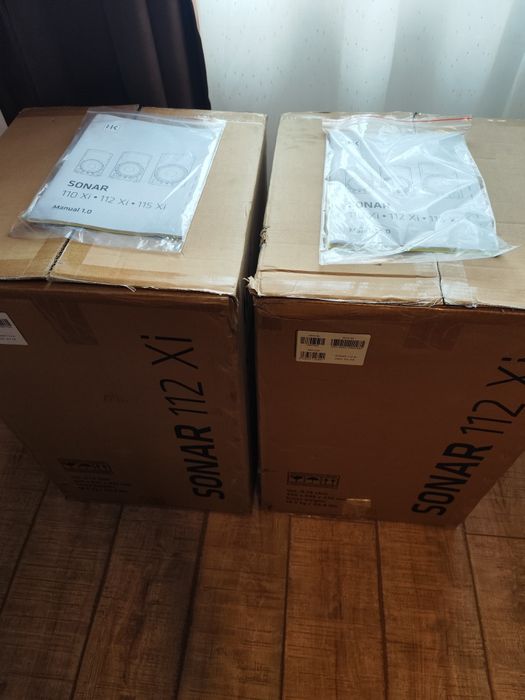 boxe active HK 112 Xi impecabile ( în garanție )