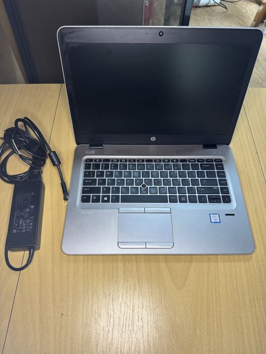 HP EliteBook 840 G4 – i5 7200U / 8GB / SSD 256GB /  Tastatură iluminată / Windows 11