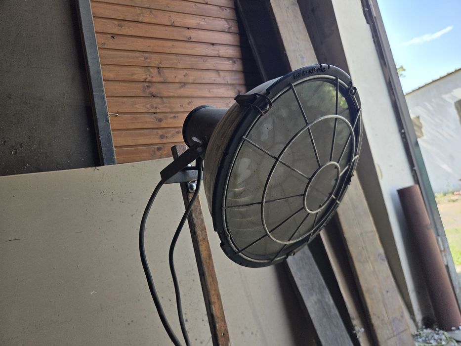 lampă vintage, stil industrial