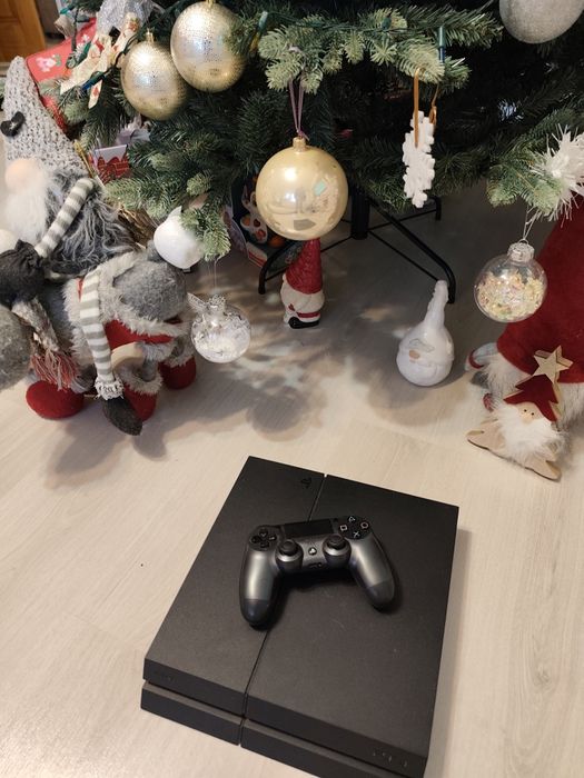 PlayStation 4 , hard 1 TB