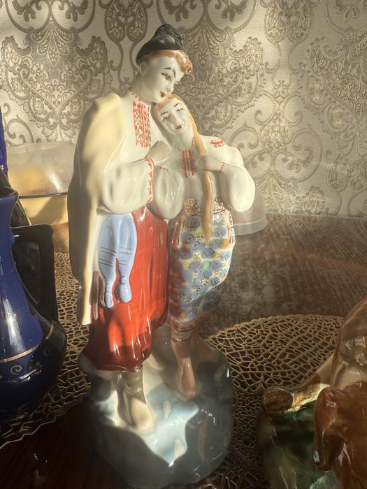 Продам фарфоровые статуэтки СССР