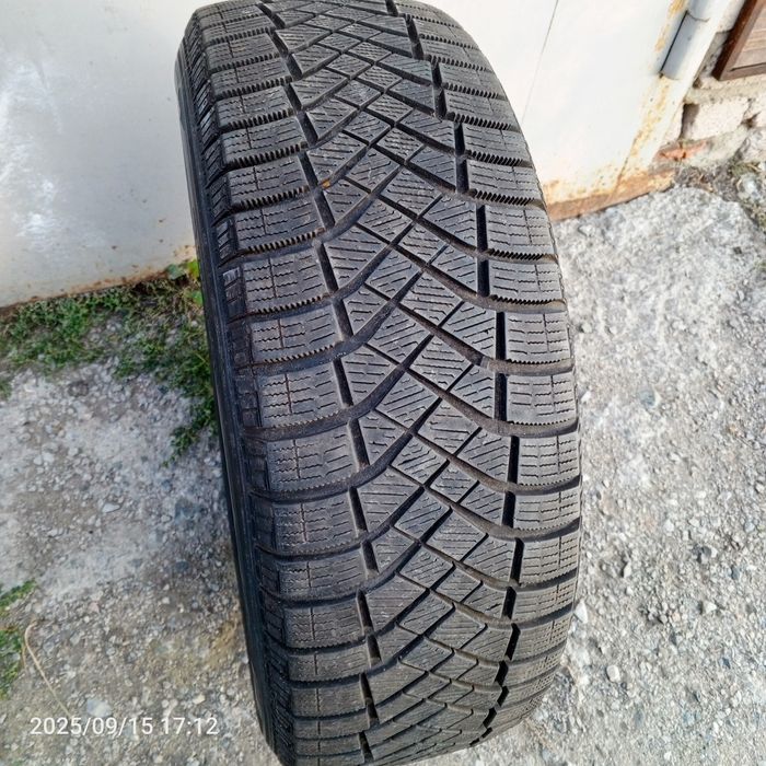 Резина  215/65 R16