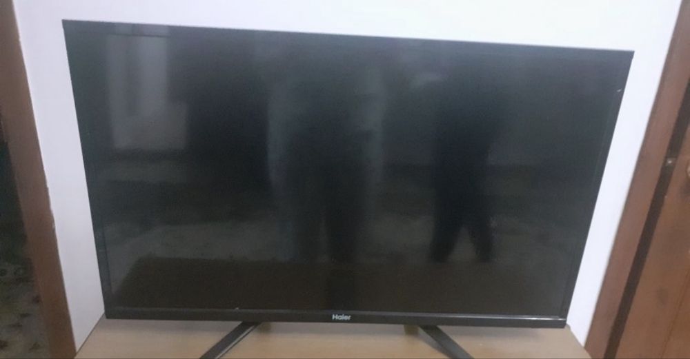 Телевизор haier экран разбитый