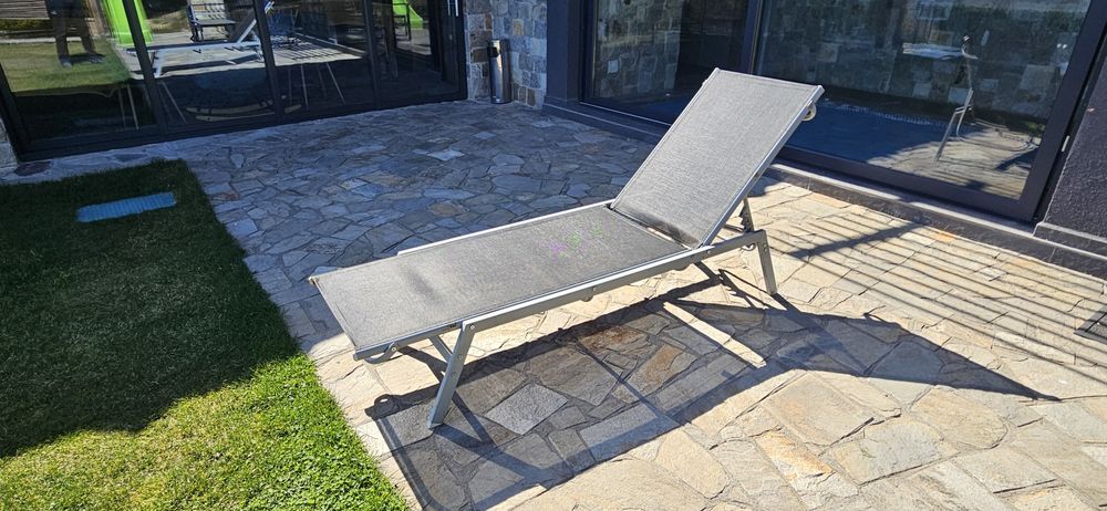 Шезлонг градински