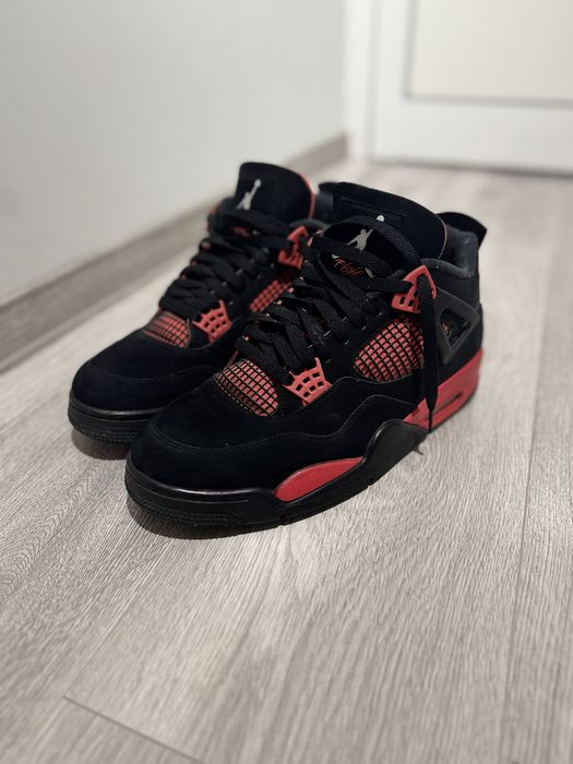 AIR JORDAN 4 Thunder Red