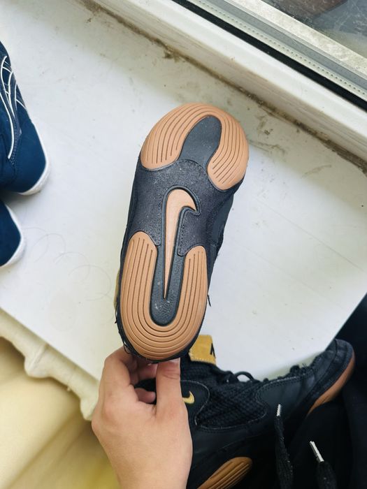 Барцофка найк инфлйк  38,5 размер