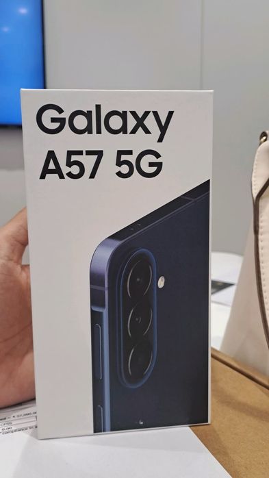 Продается Срочно Samsung Galaxy A57