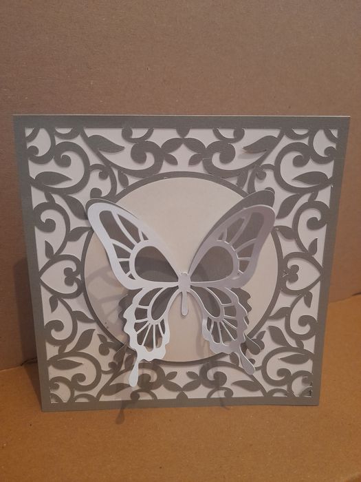 Ръчно изработени Албуми за снимки,картички и експлодиращи кутийки.