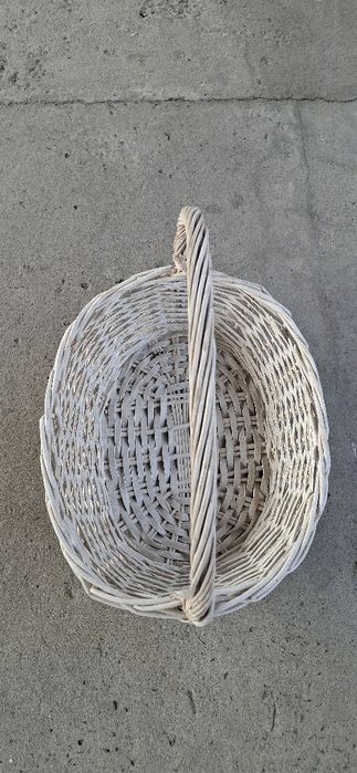 Корзинка белая 1шт