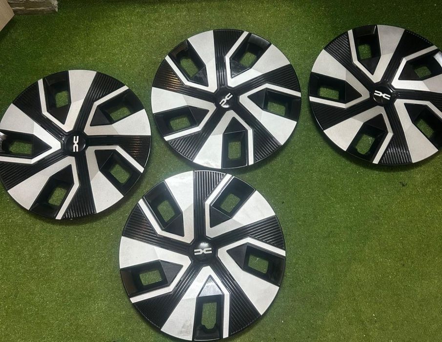 Set capace Dacia Logan 2026  16'