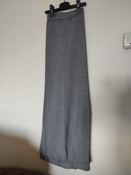 Pantaloni din stofă, diferite mărimi, diferite modele,