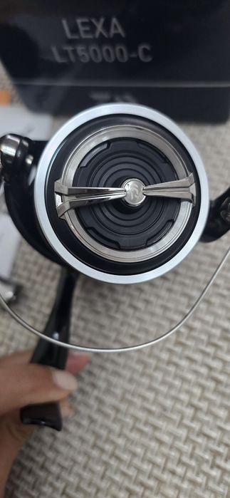 Daiwa 23 lexa lt5000-C  катушка безынерционная
