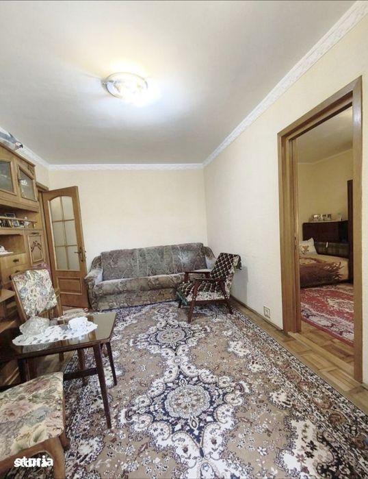 Apartament Mangalia 2 camere semidec. cu balcon și bucătărie separata
